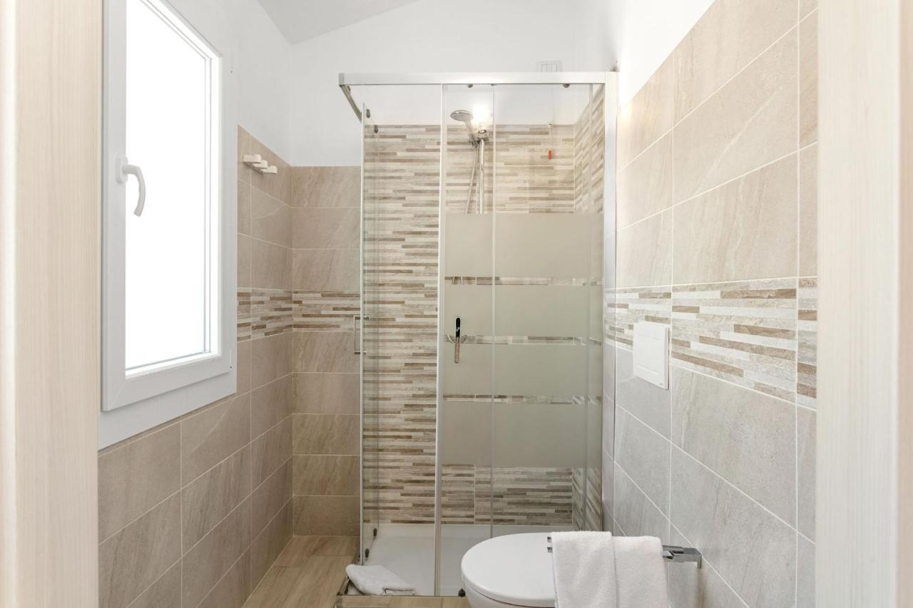 Sardegna E - New Rooms Olbia Bagian luar foto
